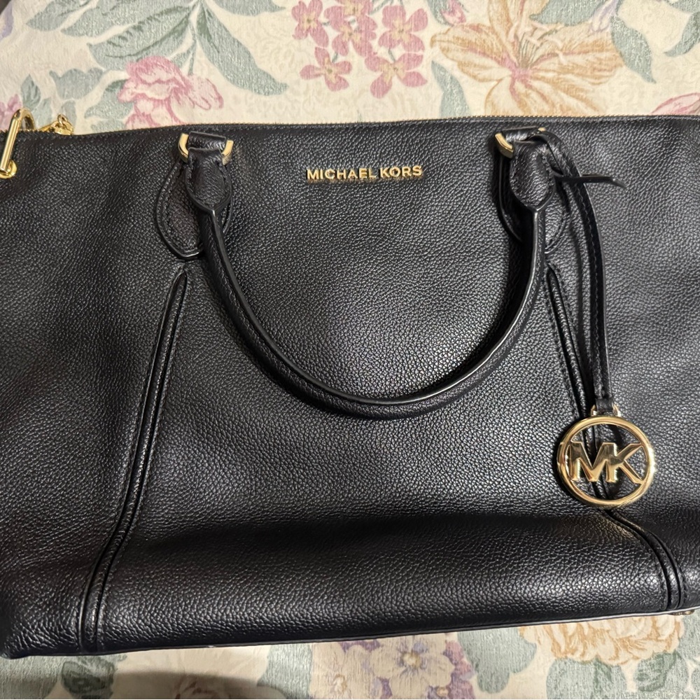MICHAEL KORS Sierra black pebbled leather satchel
